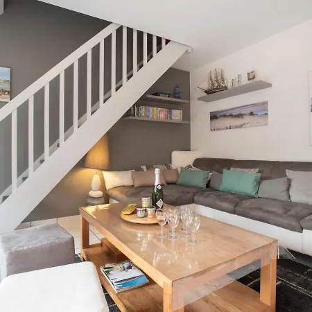 Appartement Le Parc Des Druides-2 By Interhome